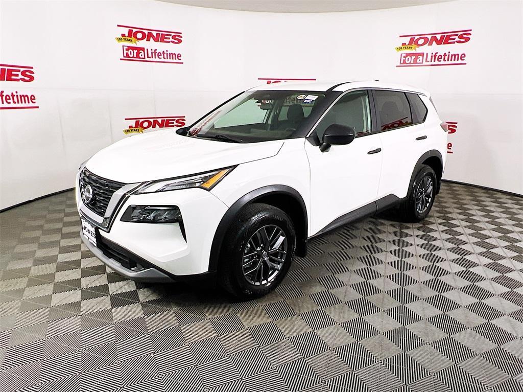 used 2023 Nissan Rogue car, priced at $24,998