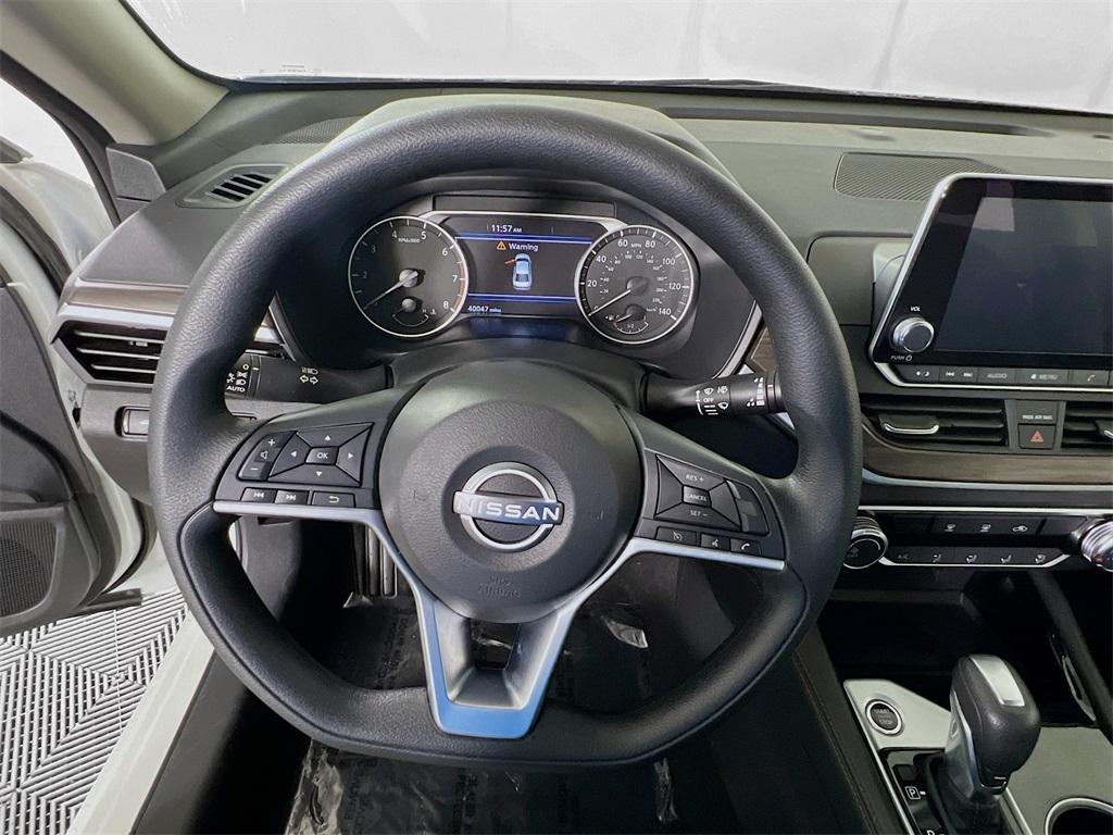 used 2023 Nissan Altima car, priced at $24,998
