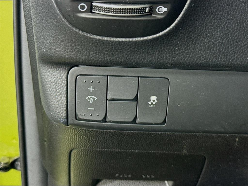 used 2017 Kia Soul car, priced at $9,998