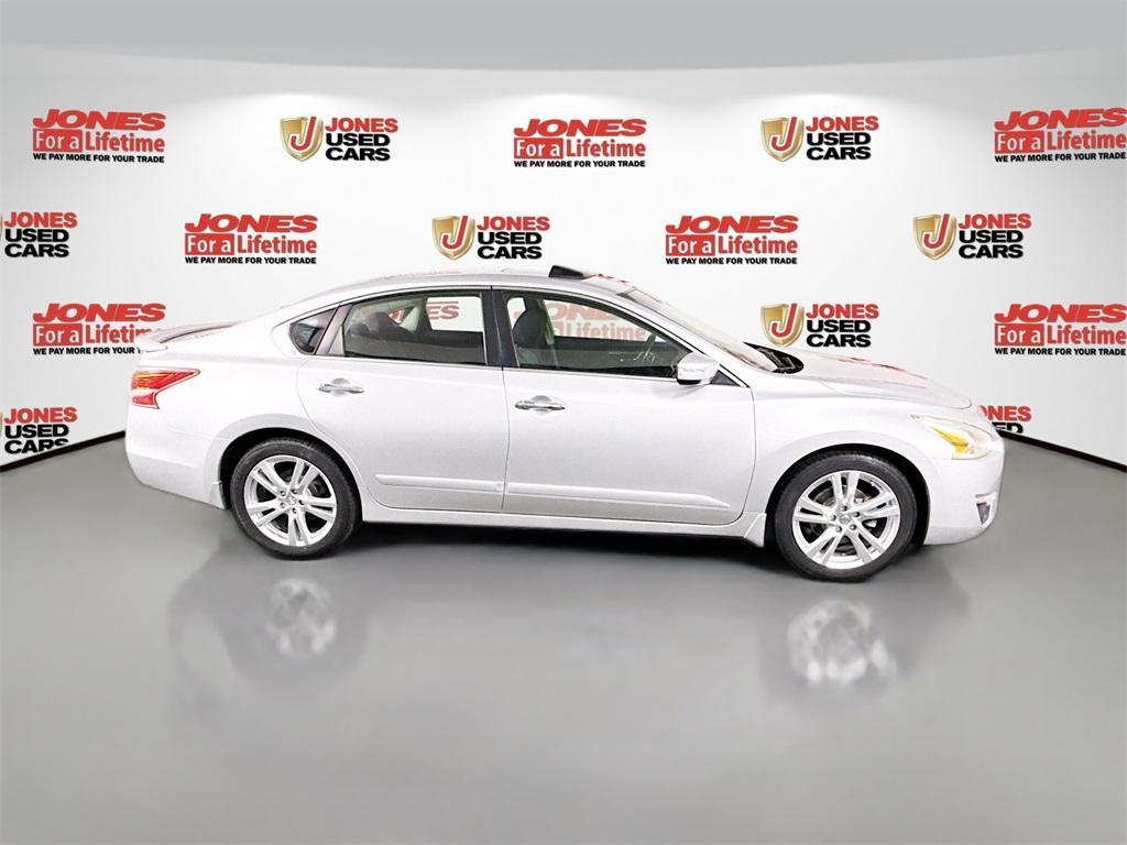 used 2013 Nissan Altima car, priced at $9,998