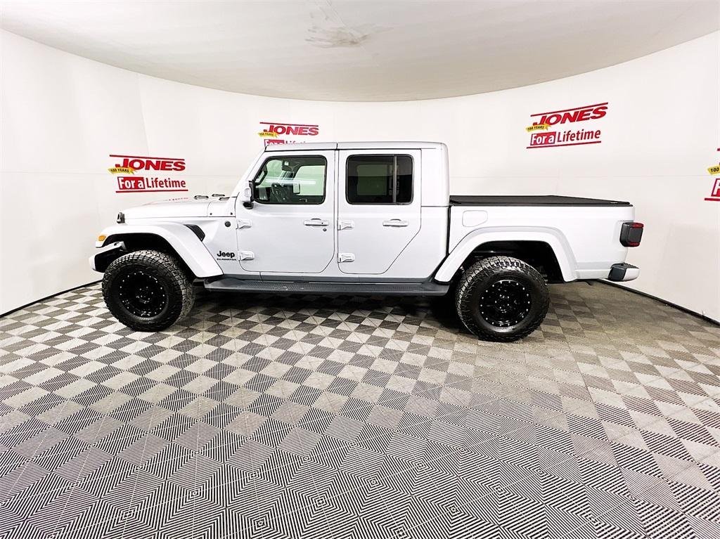 used 2022 Jeep Gladiator car, priced at $39,959