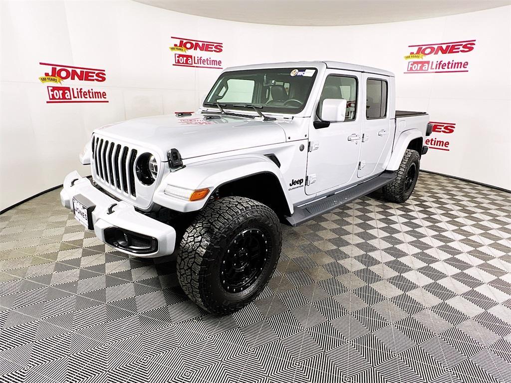 used 2022 Jeep Gladiator car, priced at $39,959