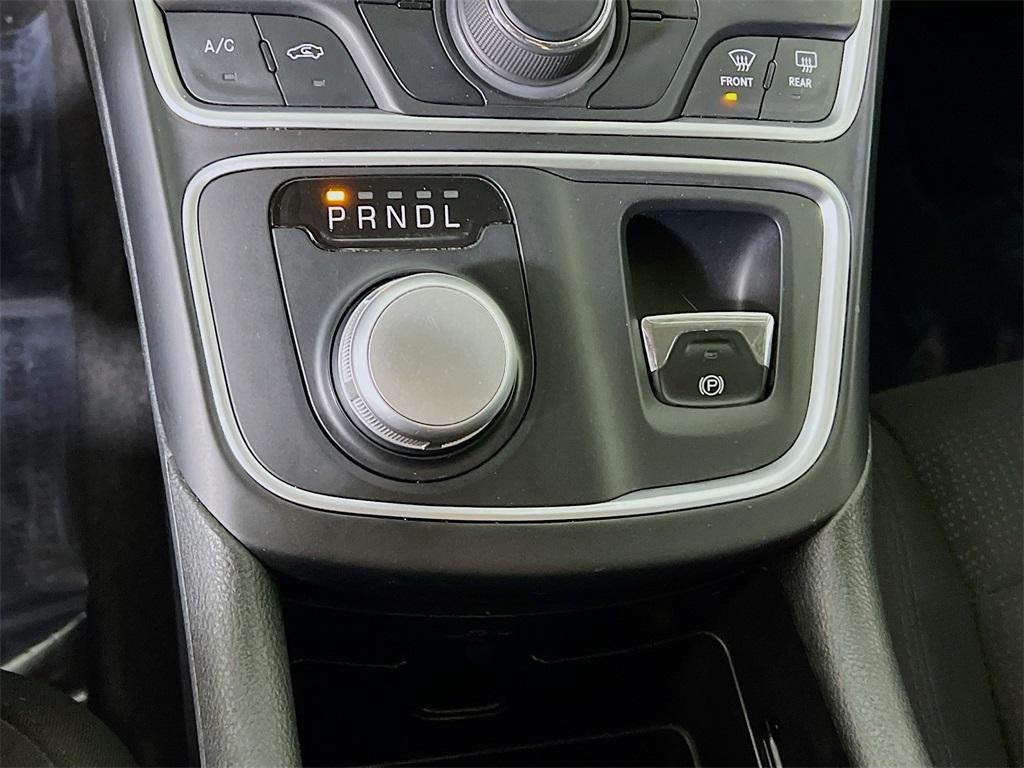 used 2015 Chrysler 200 car, priced at $10,998