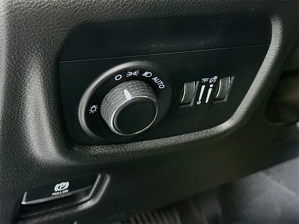 used 2023 Jeep Grand Cherokee car, priced at $33,155