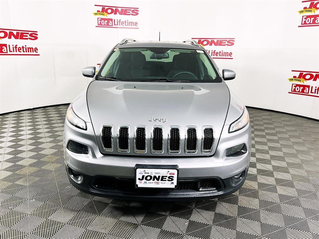 used 2017 Jeep Cherokee car, priced at $18,995