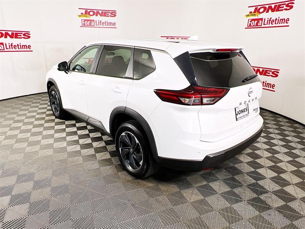 used 2024 Nissan Rogue car, priced at $28,989