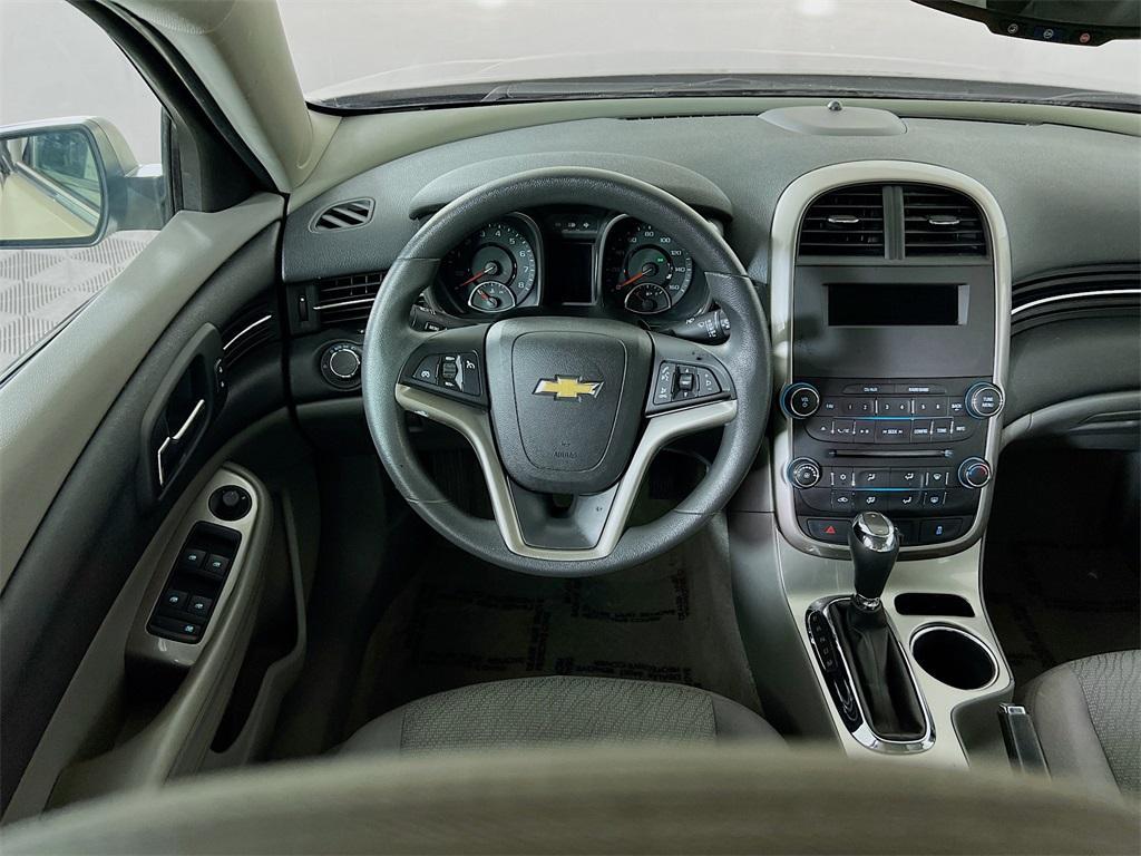 used 2015 Chevrolet Malibu car