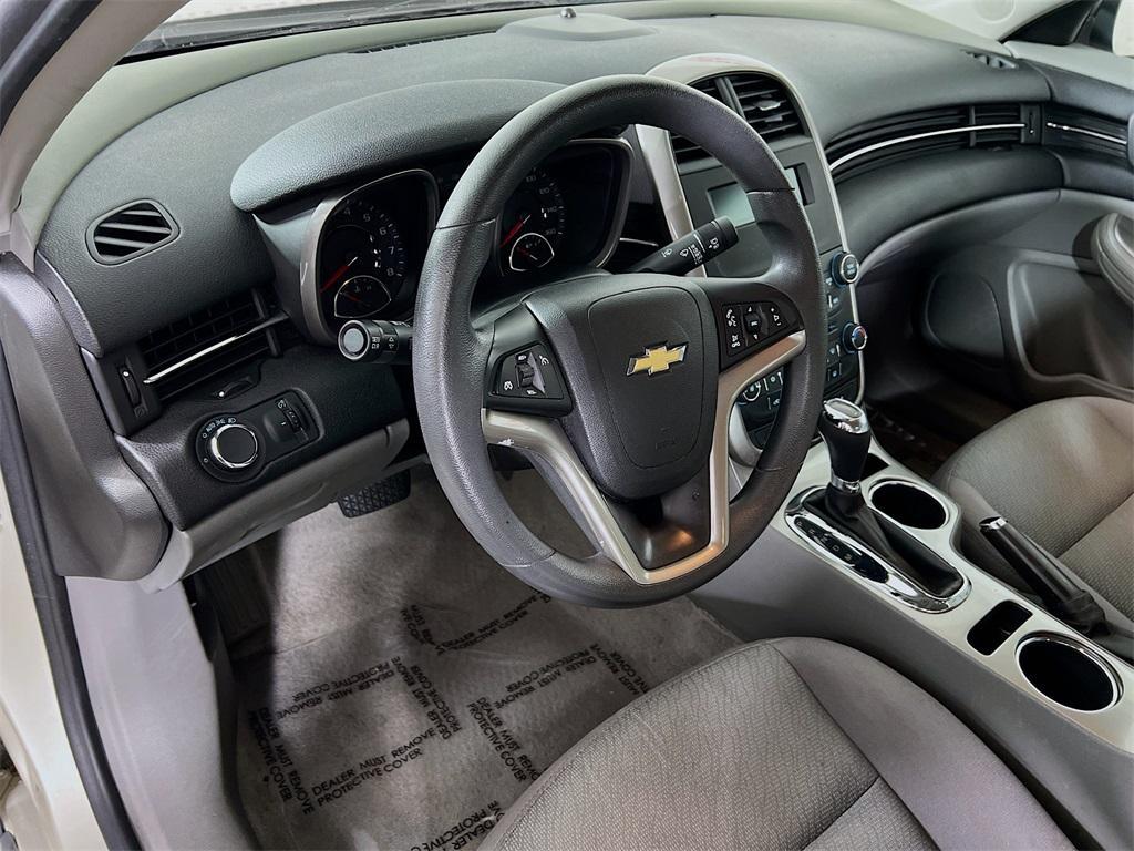 used 2015 Chevrolet Malibu car