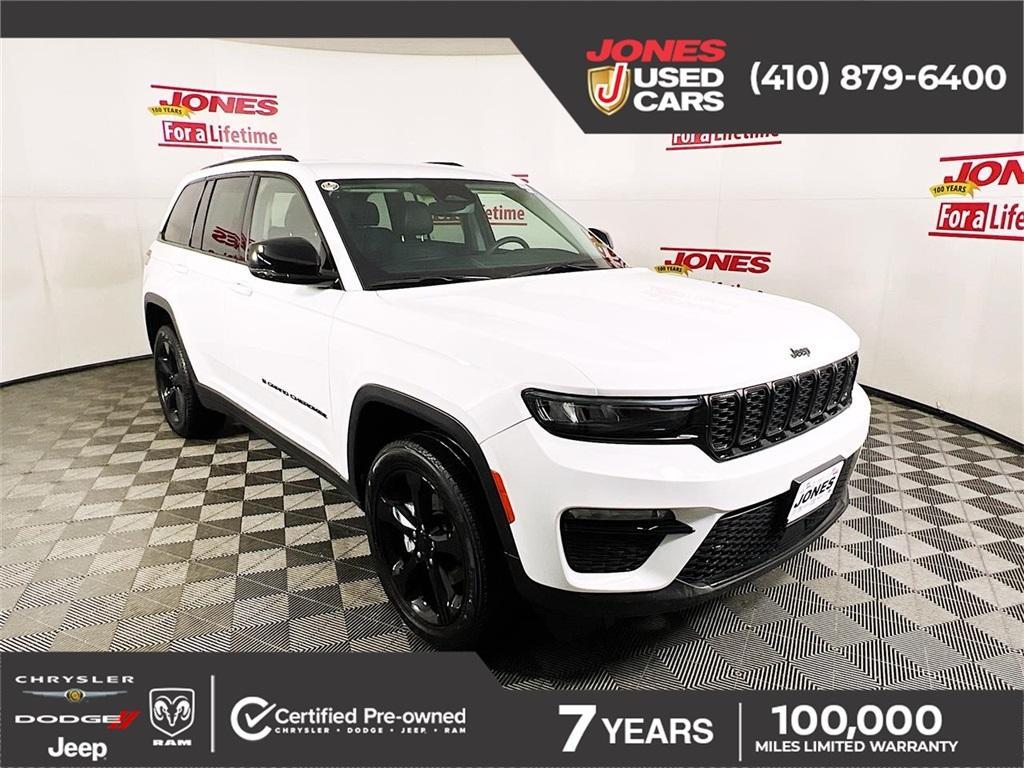 used 2023 Jeep Grand Cherokee car, priced at $32,996