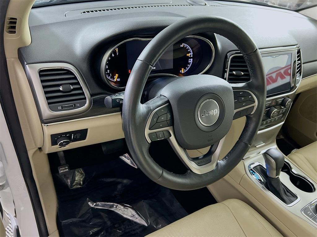 used 2019 Jeep Grand Cherokee car, priced at $17,998