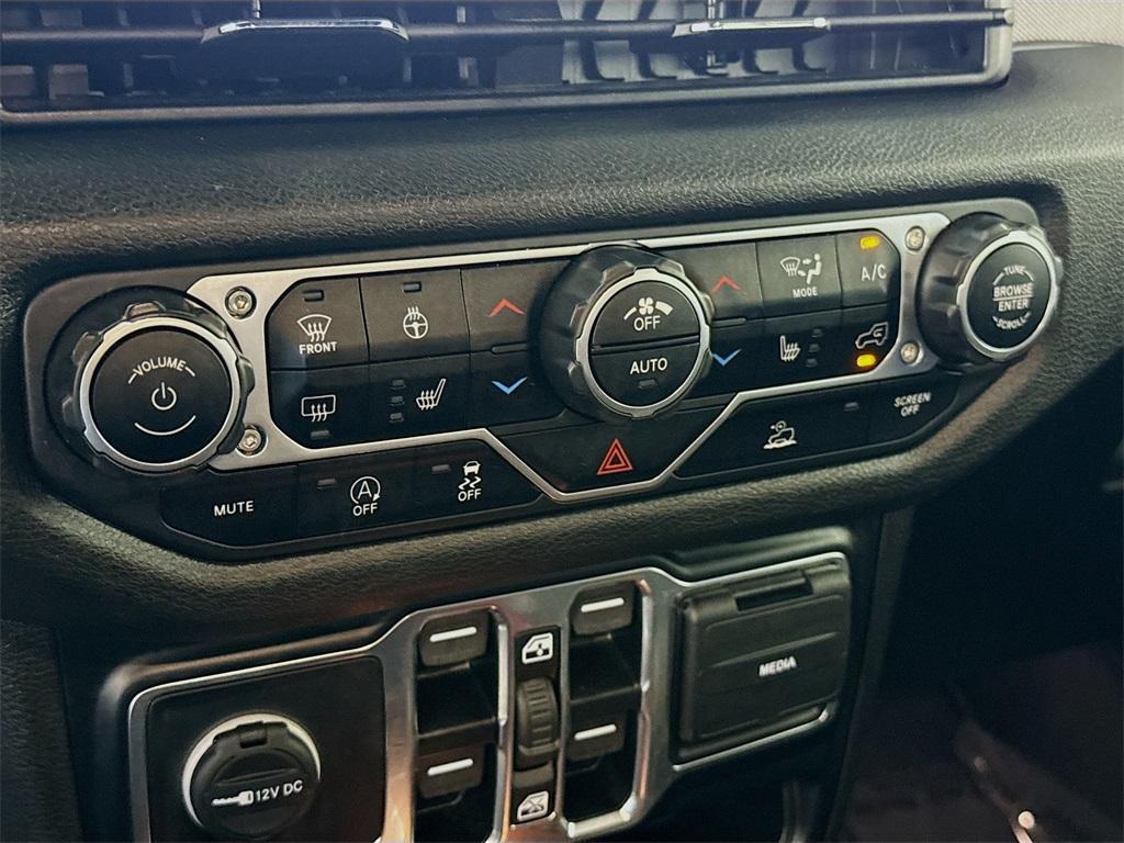 used 2024 Jeep Gladiator car, priced at $42,998