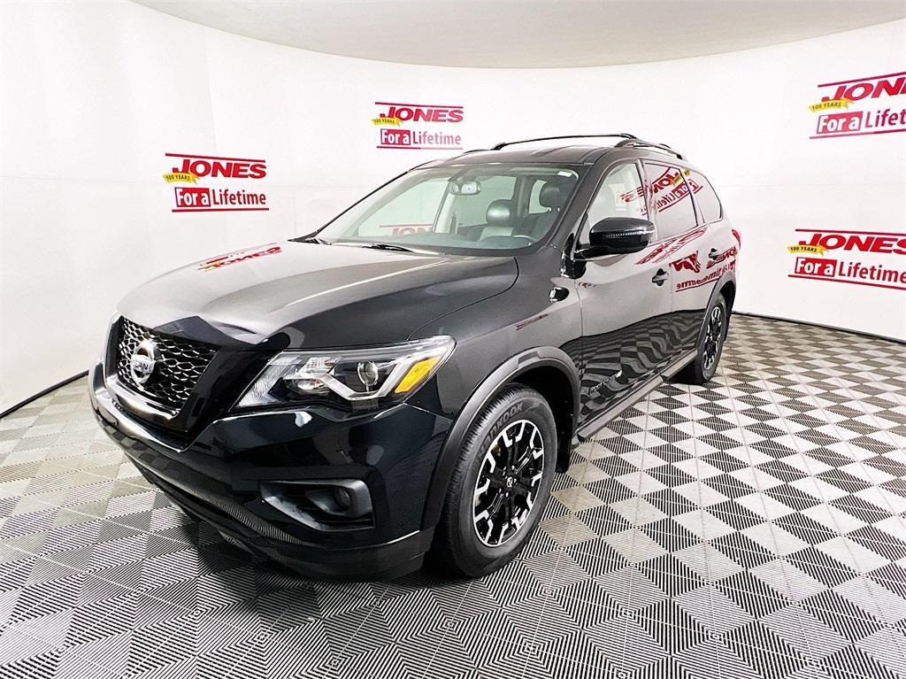 used 2020 Nissan Pathfinder car, priced at $22,998