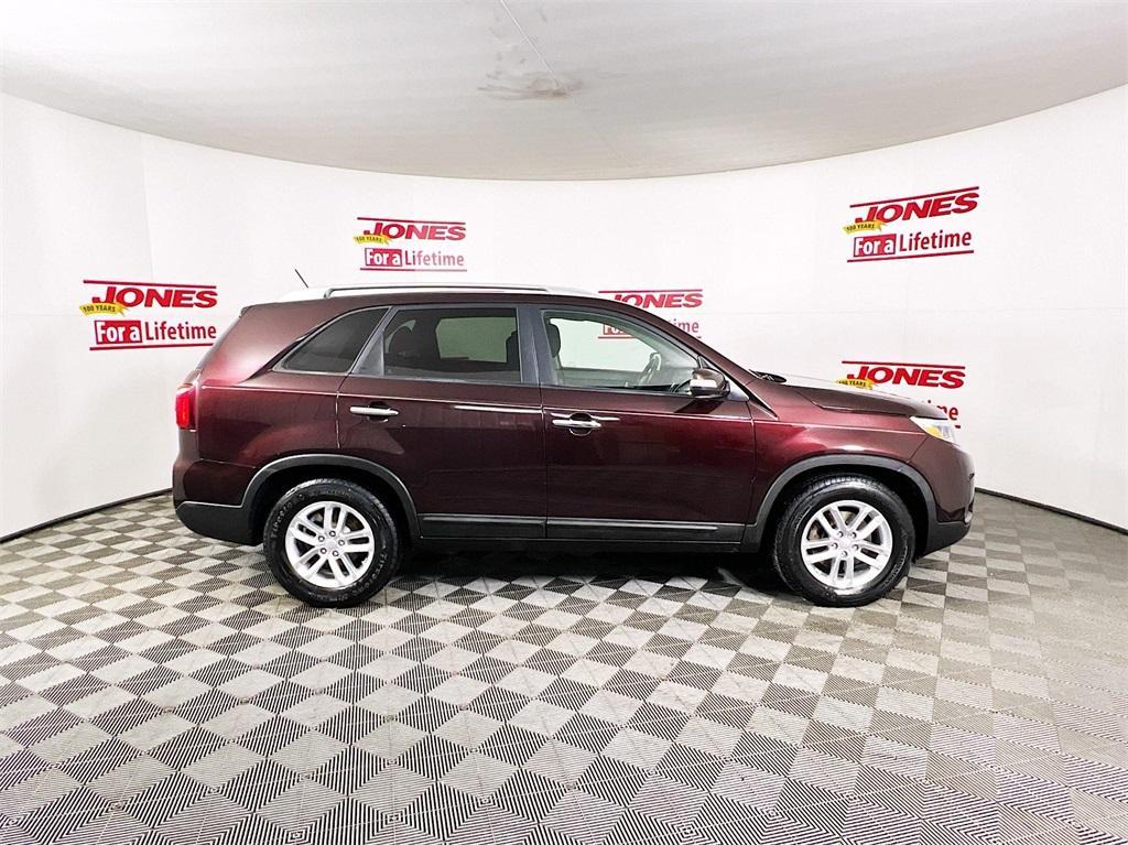 used 2014 Kia Sorento car, priced at $11,998