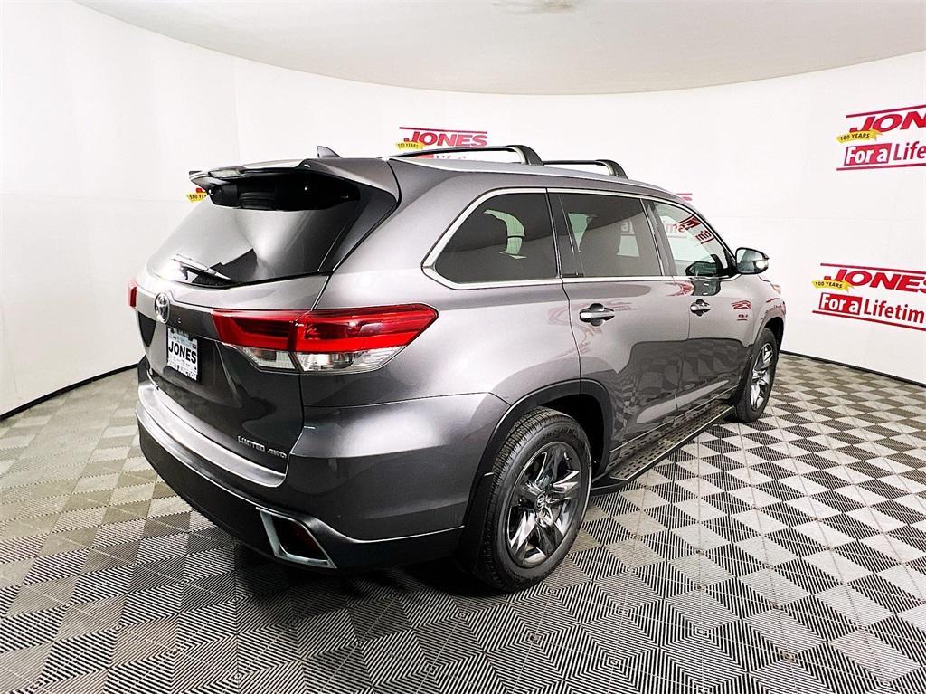 used 2018 Toyota Highlander car, priced at $20,995