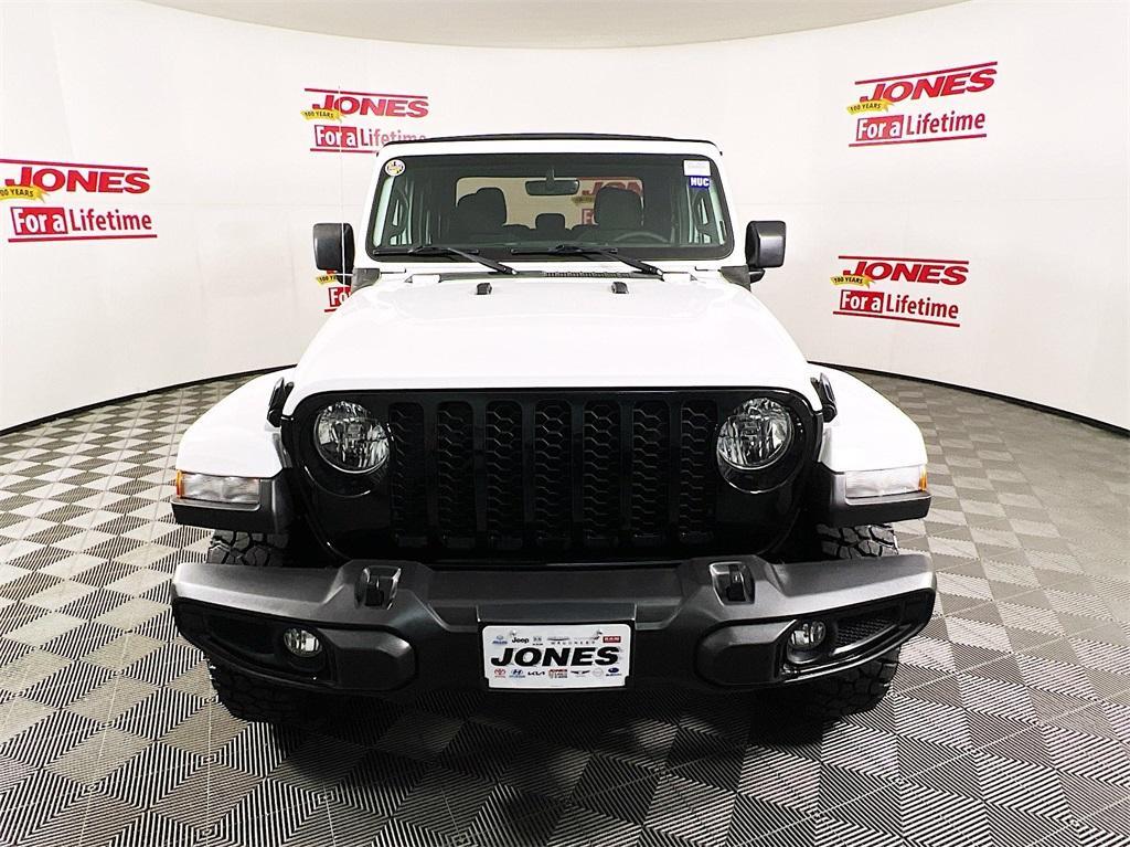 used 2023 Jeep Gladiator car, priced at $32,998