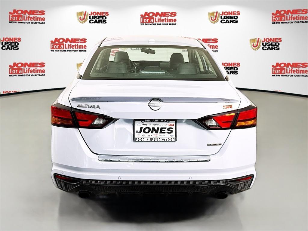 used 2023 Nissan Altima car, priced at $25,998