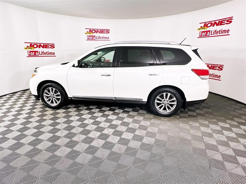 used 2015 Nissan Pathfinder car, priced at $12,566