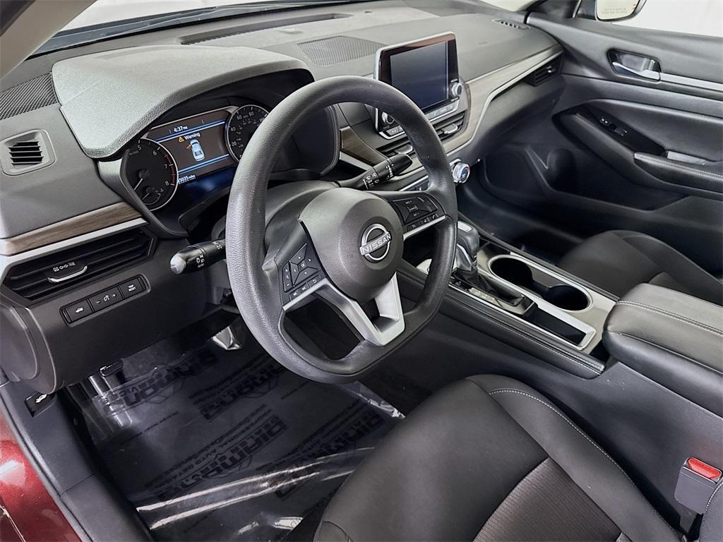 used 2023 Nissan Altima car, priced at $22,998