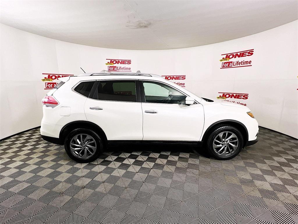 used 2015 Nissan Rogue car