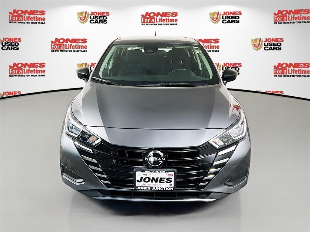 used 2023 Nissan Versa car