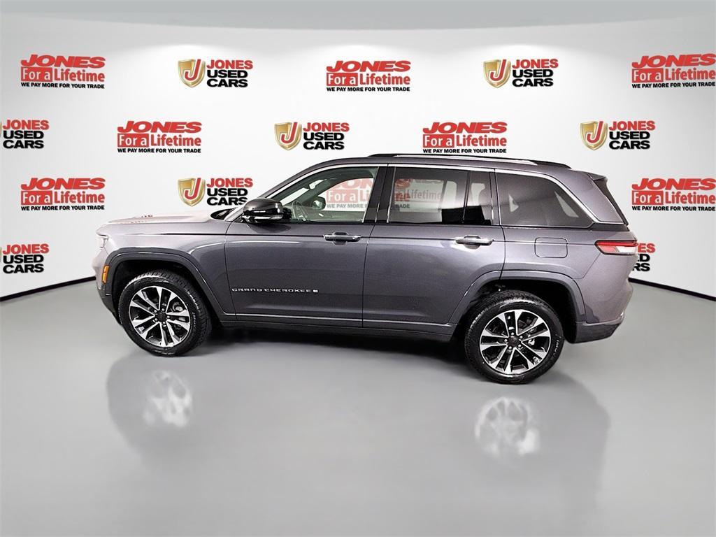 used 2022 Jeep Grand Cherokee car, priced at $38,785