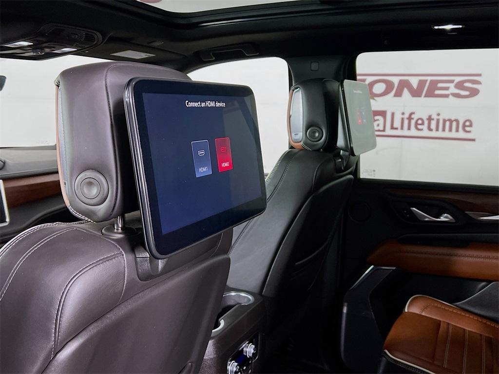 used 2023 GMC Yukon car, priced at $83,776