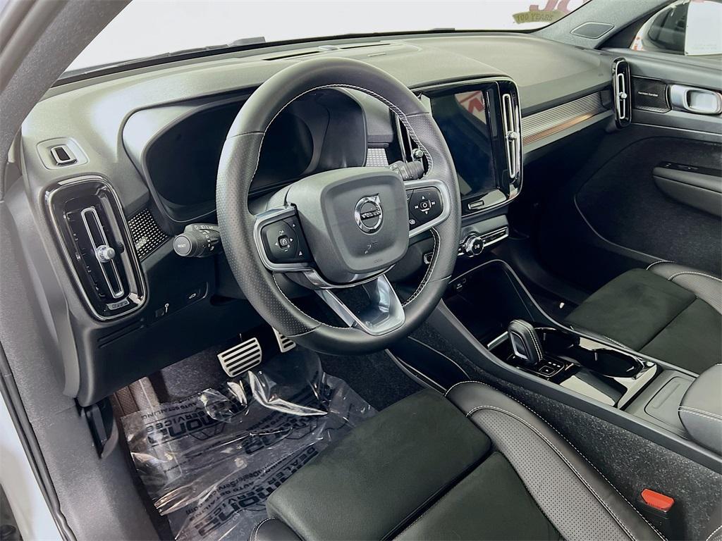 used 2021 Volvo XC40 Recharge Pure Electric car, priced at $25,673