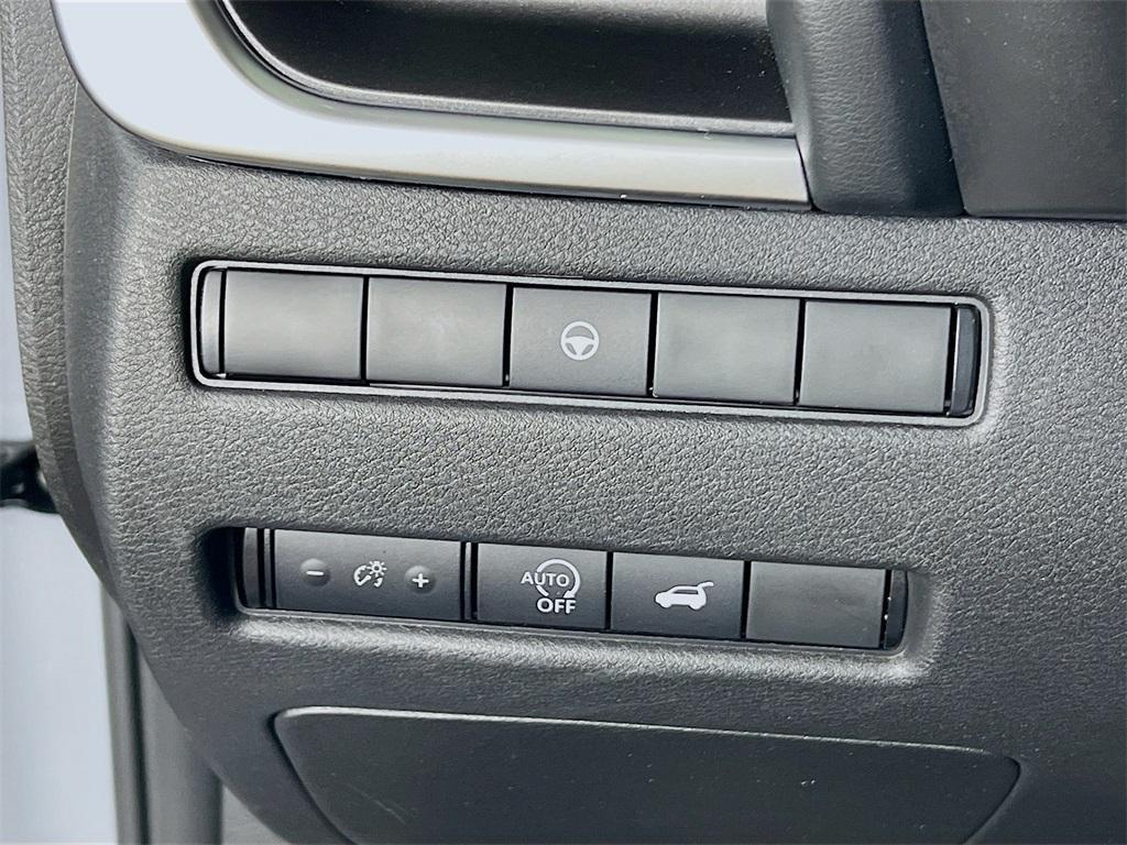 used 2023 Nissan Rogue car, priced at $28,998