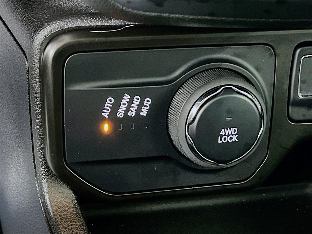 used 2023 Jeep Renegade car, priced at $25,968