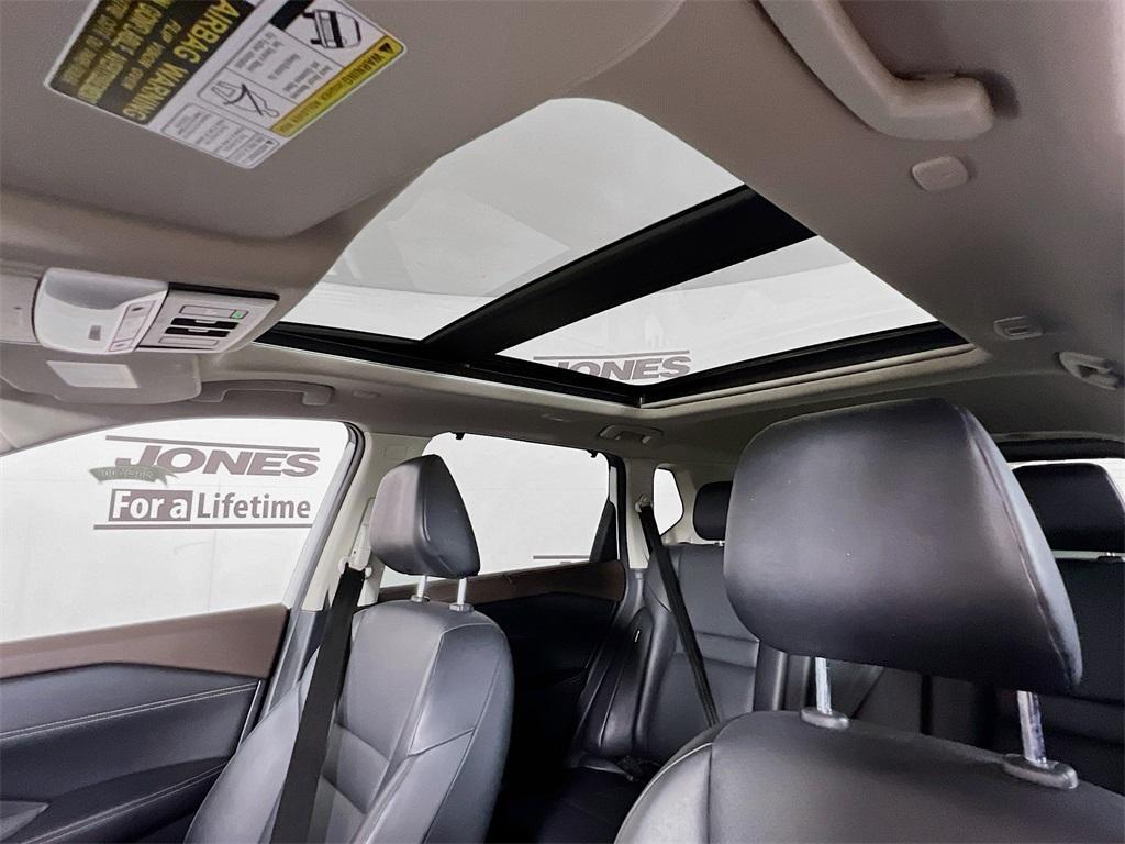 used 2022 Nissan Rogue car, priced at $26,528