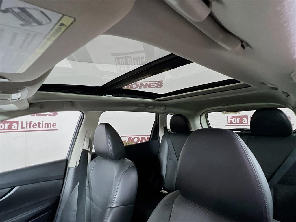 used 2014 Nissan Rogue car, priced at $12,733