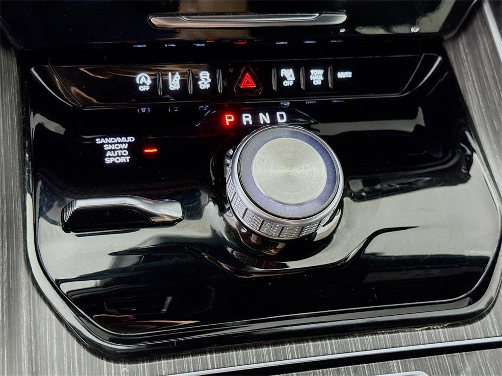 used 2024 Jeep Wagoneer L car, priced at $45,995