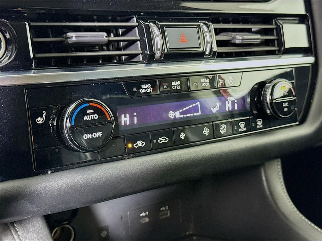 used 2023 Nissan Pathfinder car, priced at $31,998