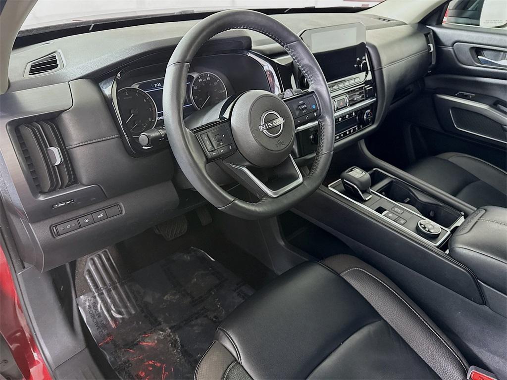 used 2023 Nissan Pathfinder car, priced at $31,998