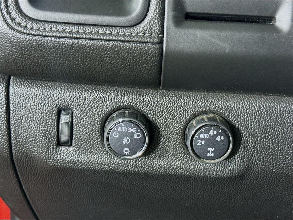 used 2015 GMC Canyon car, priced at $25,998