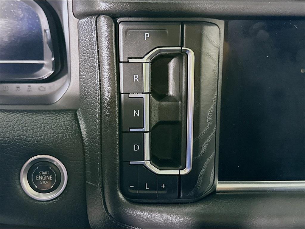 used 2022 GMC Yukon XL car, priced at $57,996