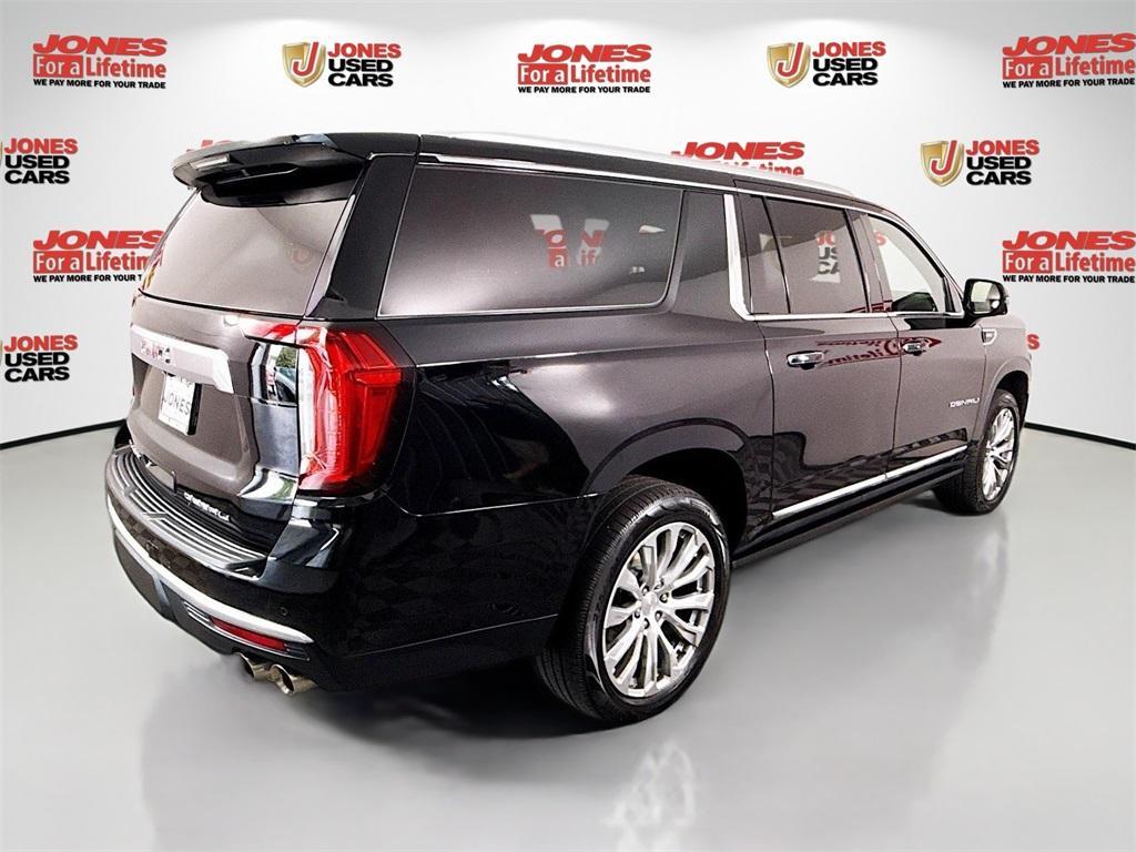 used 2022 GMC Yukon XL car, priced at $57,996