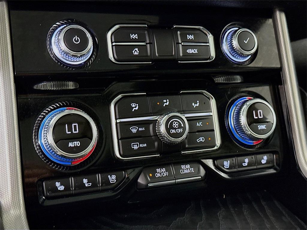 used 2022 GMC Yukon XL car, priced at $57,996