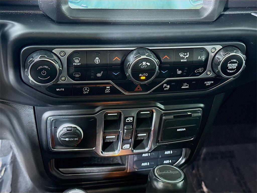 used 2021 Jeep Gladiator car, priced at $34,830