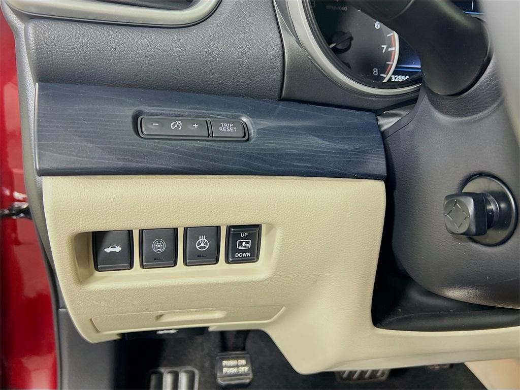 used 2020 Nissan Maxima car