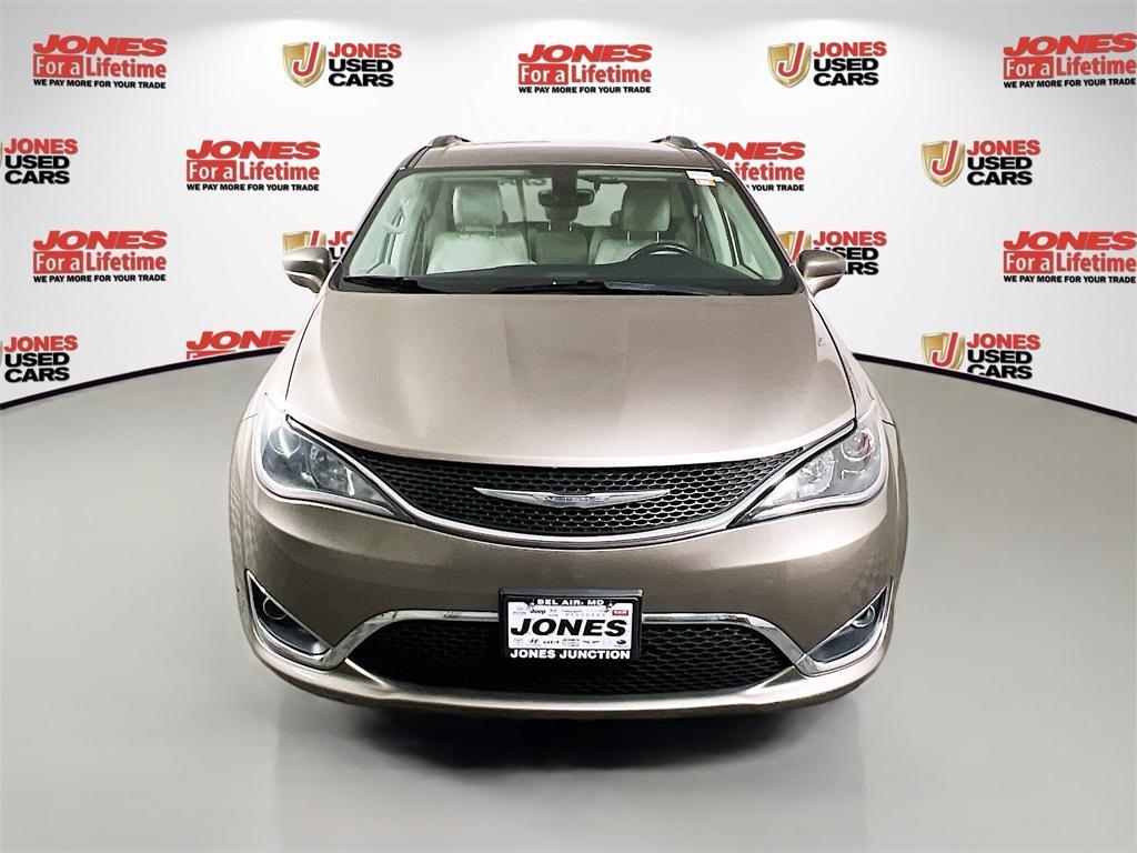 used 2018 Chrysler Pacifica car, priced at $14,998