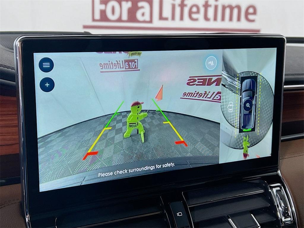 used 2023 Lincoln Navigator car, priced at $71,998