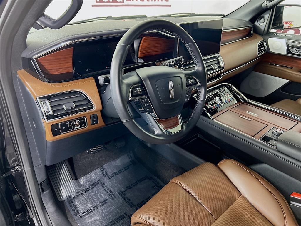 used 2023 Lincoln Navigator car, priced at $71,998