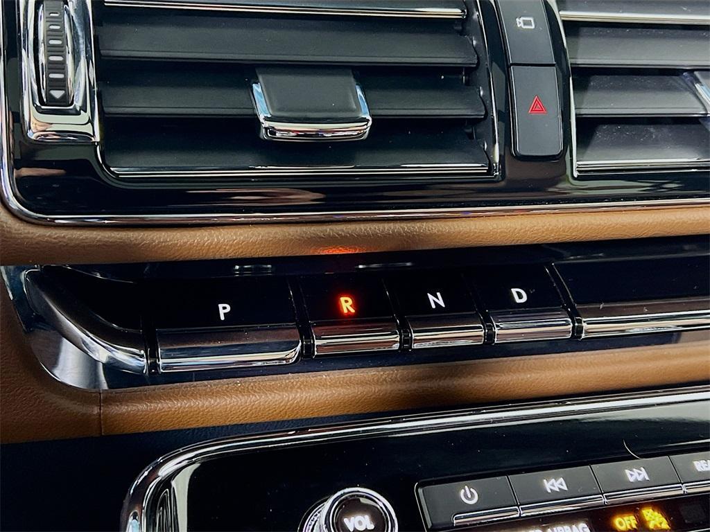 used 2023 Lincoln Navigator car, priced at $71,998