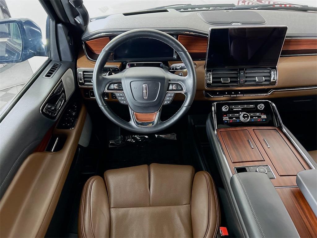 used 2023 Lincoln Navigator car, priced at $71,998