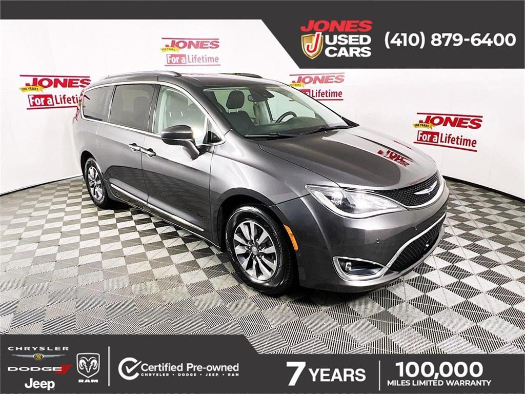 used 2020 Chrysler Pacifica car