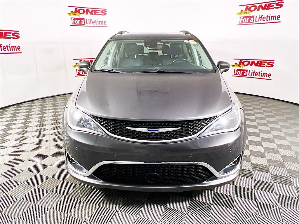 used 2020 Chrysler Pacifica car