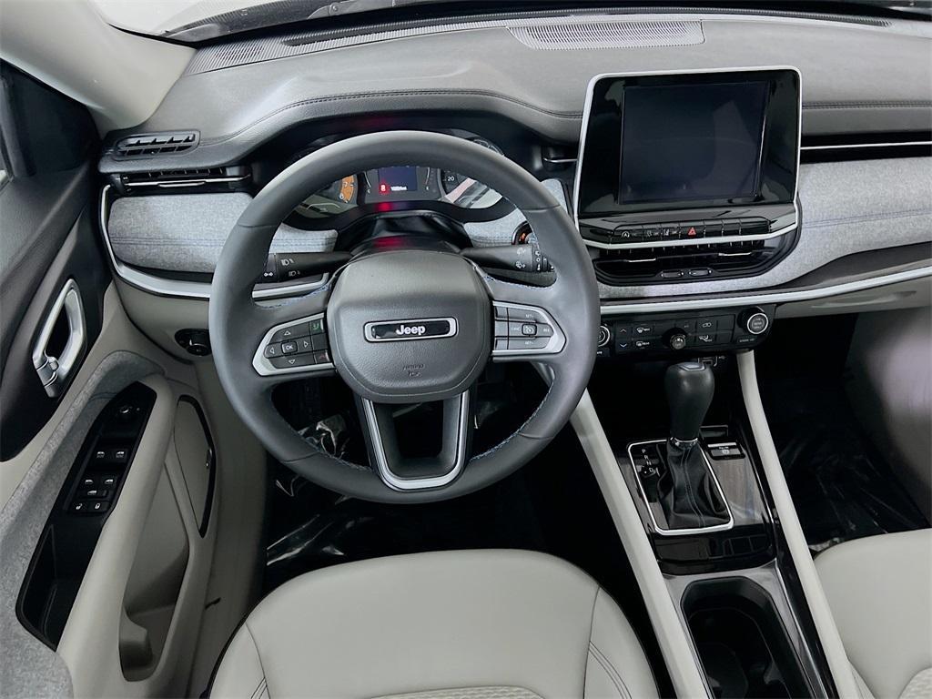 used 2022 Jeep Compass car, priced at $24,998