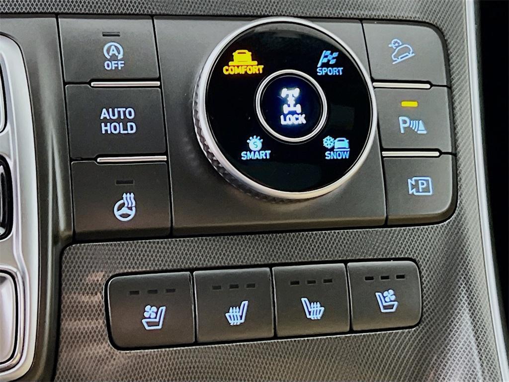 used 2022 Hyundai Santa Fe car, priced at $31,933