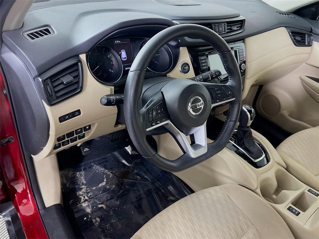 used 2018 Nissan Rogue car